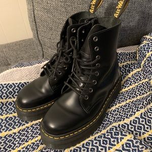 Dr. Marten’s Jadon Boot women’s size 9
